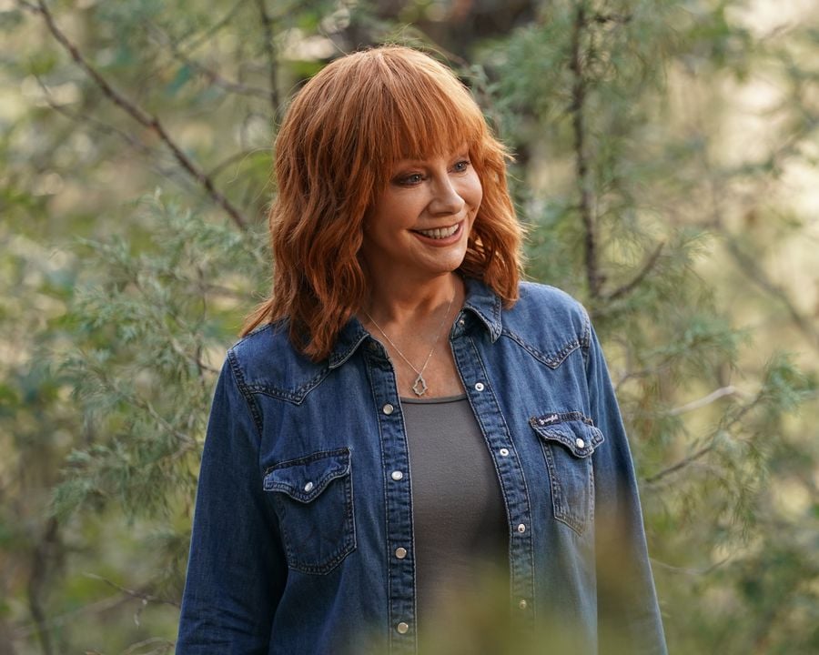 BIG SKY: DEADLY TRAILS Season 3 Episode 1, “Do You Love An Apple” REBA MCENTIRE