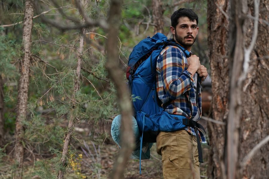 BIG SKY: DEADLY TRAILS Season 3 Episode 1, “Do You Love An Apple” ZACHARY TINKER | Tell-Tale TV BIG SKY: DEADLY TRAILS Season 3 Episode 1, “Do You Love An Apple” ZACHARY TINKER