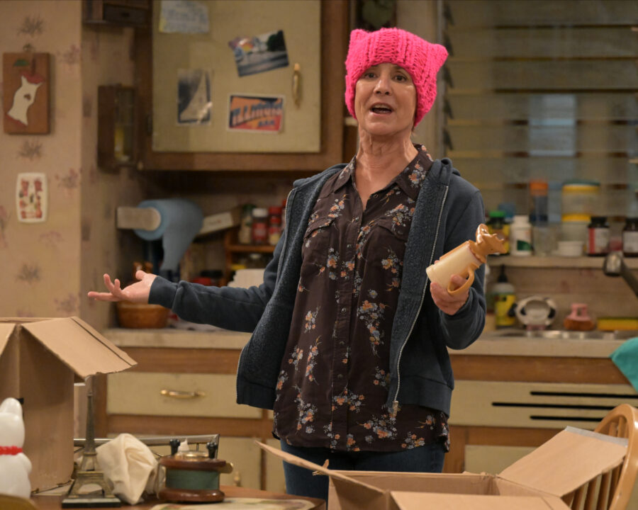 LAURIE METCALF | Tell-Tale TV LAURIE METCALF