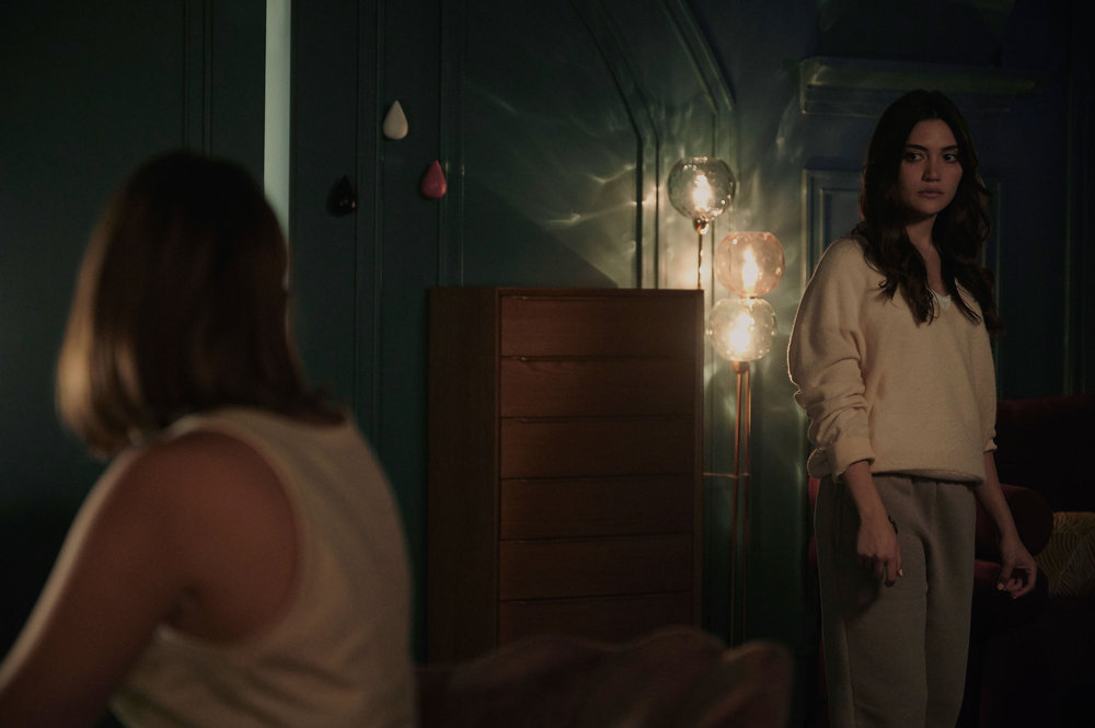Vampire Academy Season 1 Episode 1