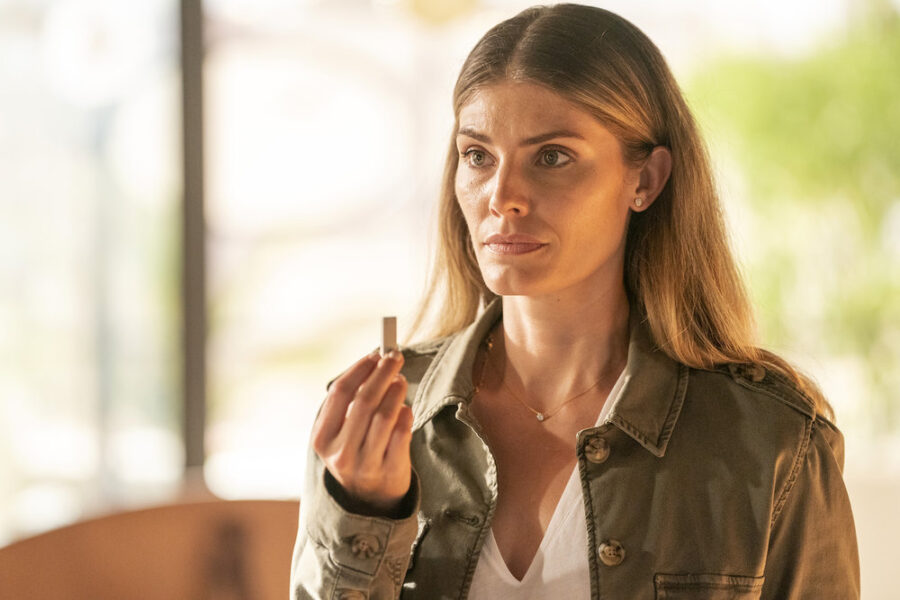 Quantum Leap Season 1 Episode 2 Caitlin Bassett TellTale TV Quantum Leap Season 1 Episode 2 Caitlin Bassett TellTale TV