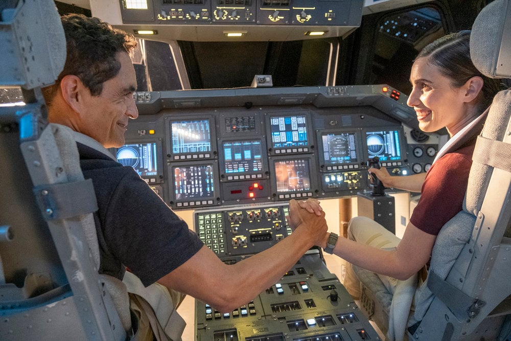 Quantum Leap - Season 1 Season 2 - Carly Pope and Jose Zuniga