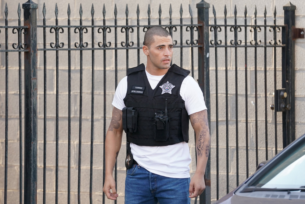 Chicago P.D. - Season 10 Episode 2 - Let It Bleed