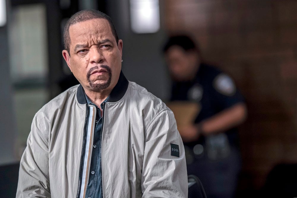 Law & Order: Special Victims Unit Season 24 Episode 1 Review: Gimme - Law And Order Svu Season 24 Episode 1