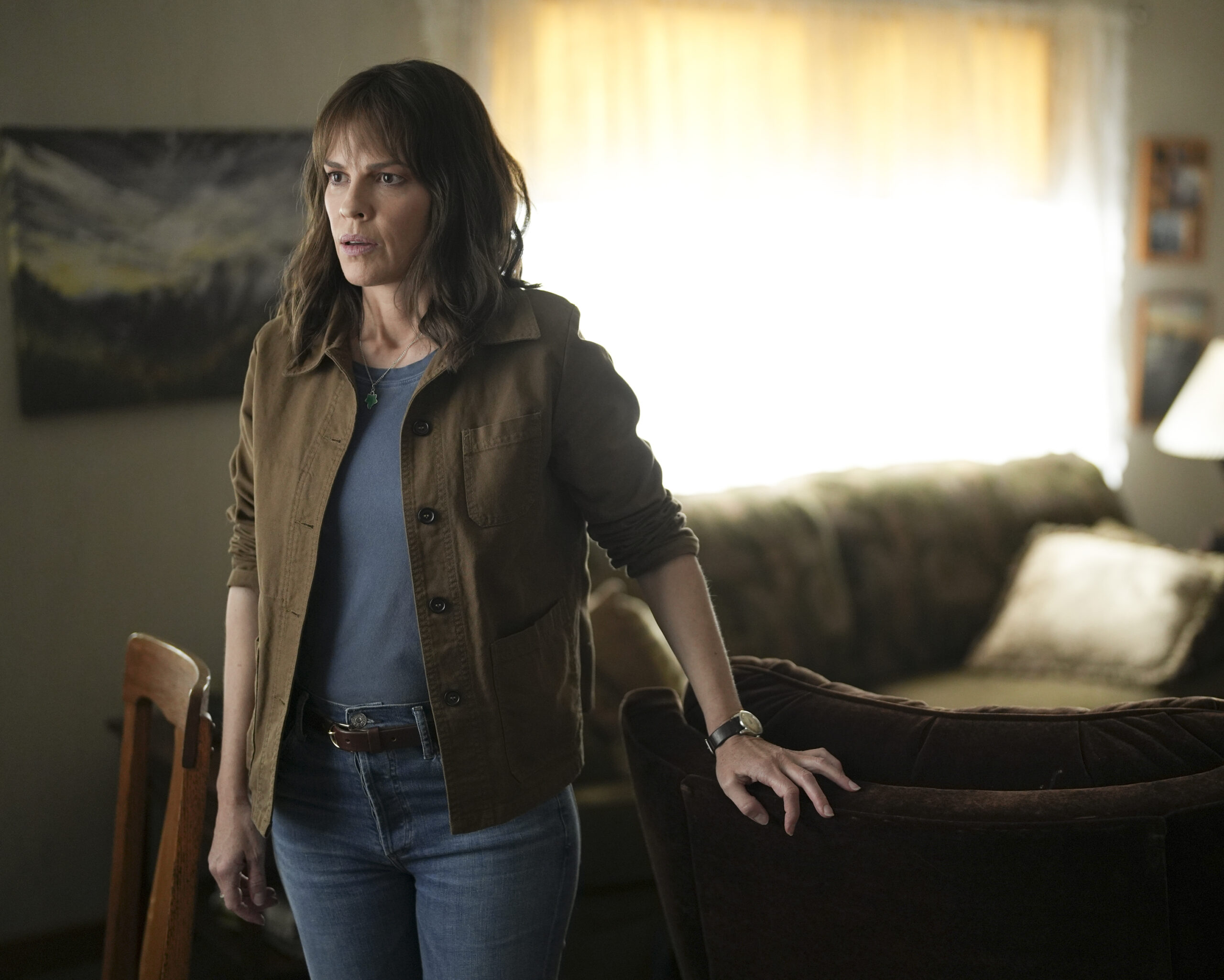 Alaska Daily Season 1 Episode 3 - HILARY SWANK | Tell-Tale TV Alaska Daily Season 1 Episode 3 - HILARY SWANK