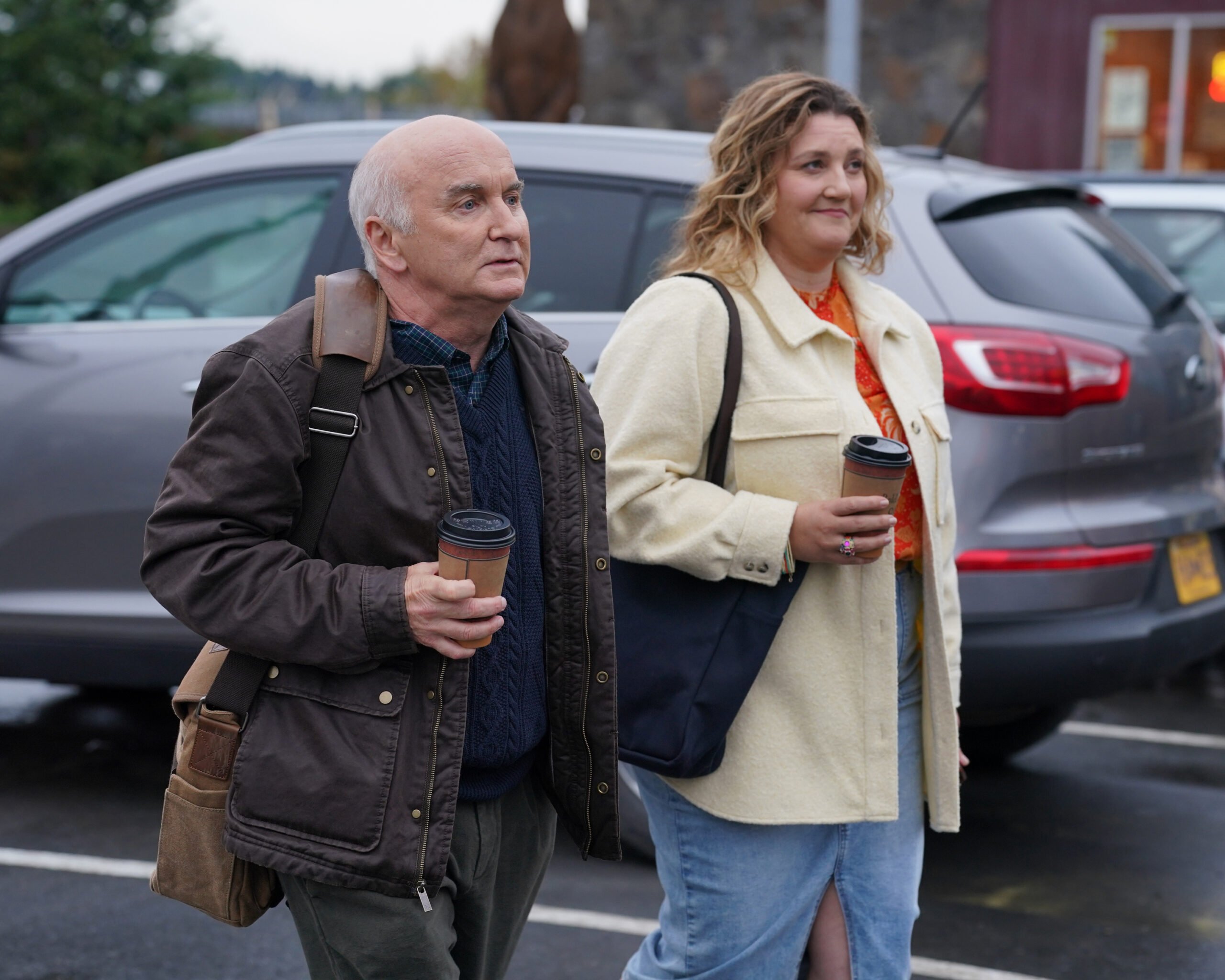 Alaska Daily Season 1 Episode 5 - MATT MALLOY, MEREDITH HOLZMAN | Tell-Tale TV Alaska Daily Season 1 Episode 5 - MATT MALLOY, MEREDITH HOLZMAN