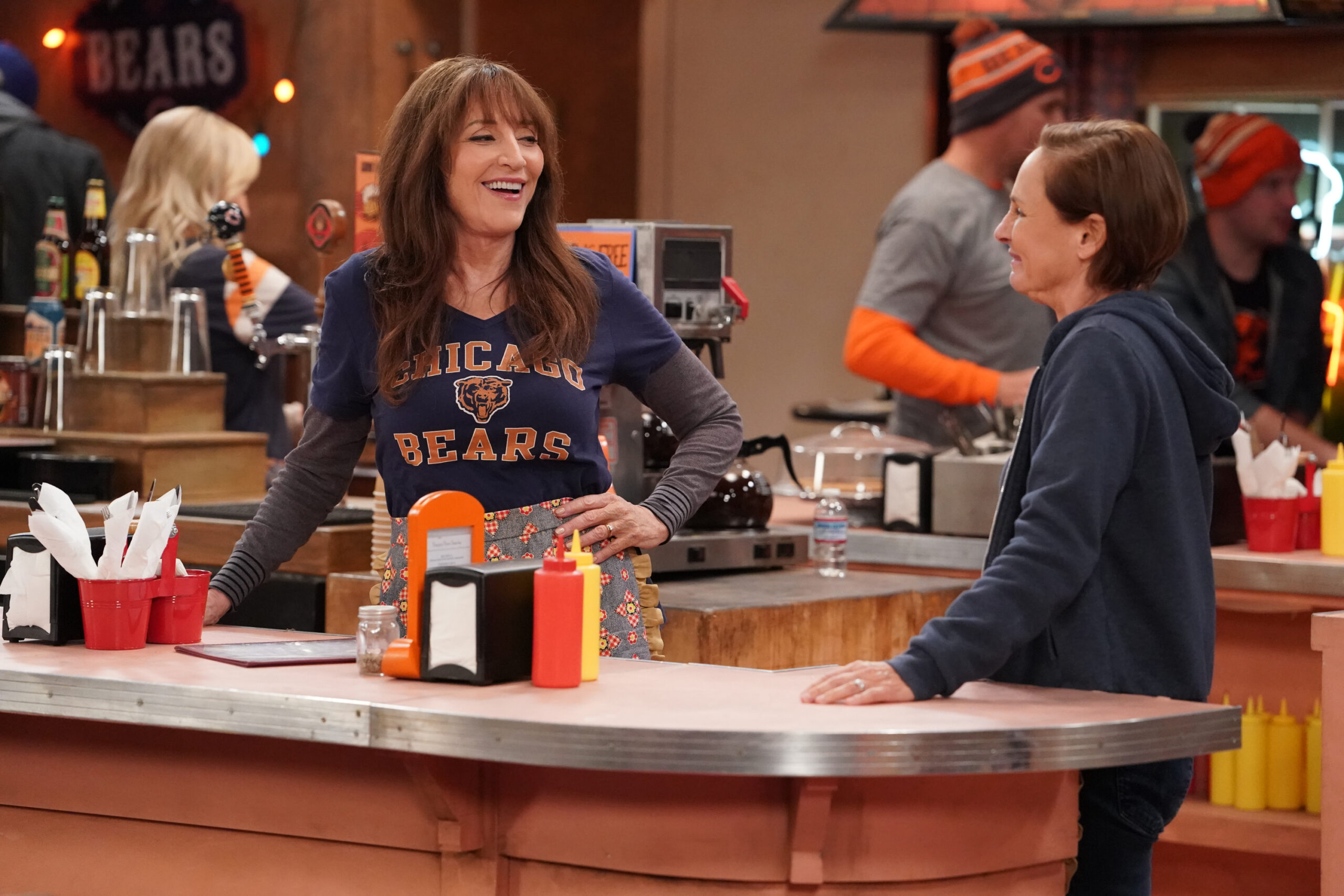 KATEY SAGAL, LAURIE METCALF | Tell-Tale TV KATEY SAGAL, LAURIE METCALF