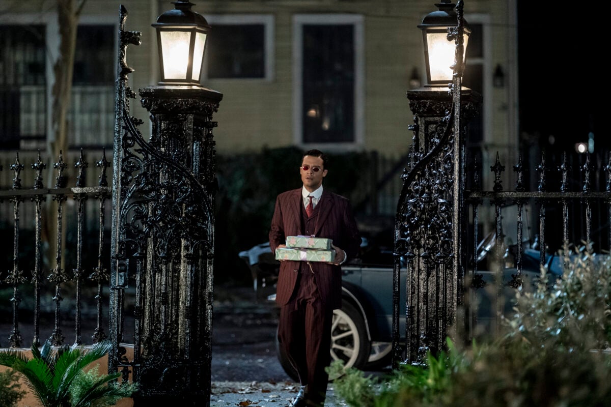 Jacob Anderson as Louis De Point Du Lac - Interview with the Vampire _ Season 1, Episode 3