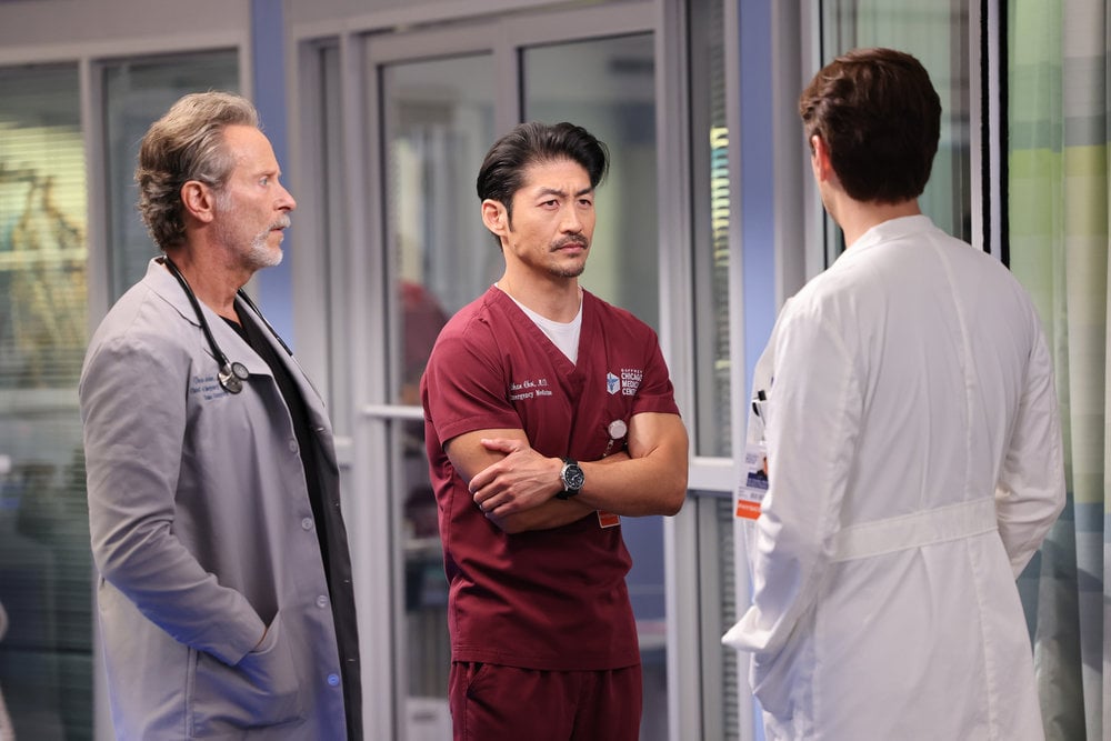 Chicago Med - Season 8 Episode 4 - The Apple Doesn't Fall Far From the Teacher