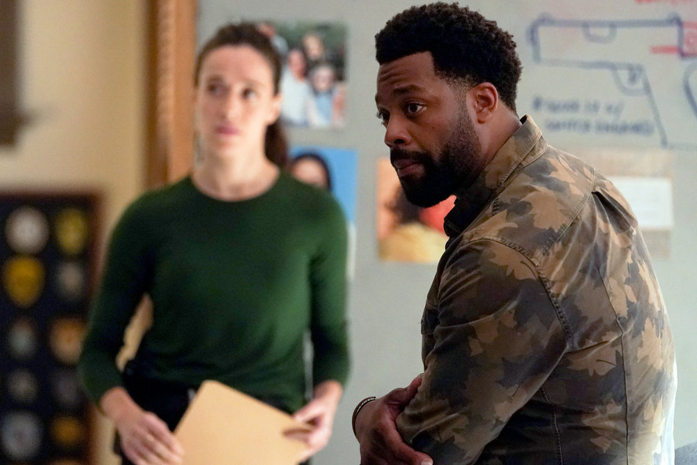 Chicago P.D. Season 10 Episode 4 Review: Dónde Vives