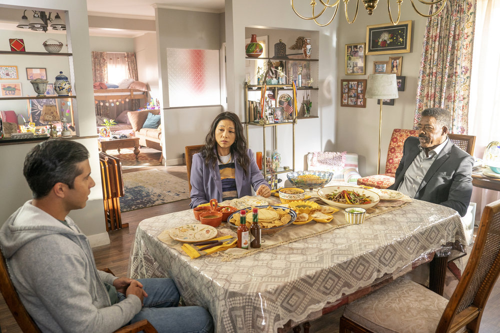 Quantum Leap - Season 1 Episode 6 - Nanrisa Lee, Ernie Hudson, and Walter Perez  Preview — Quantum Leap Season 1 Episode 6: What a Disaster