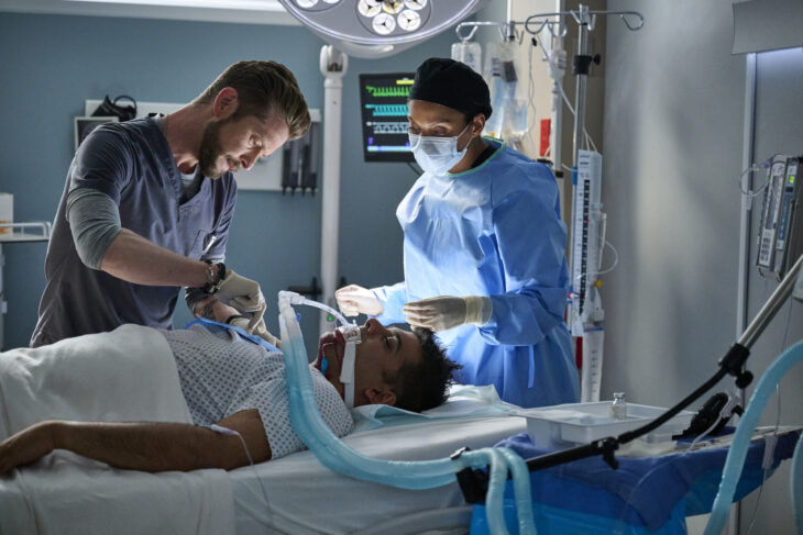 The Resident Season 6 Episode 5 - Matt Czuchry