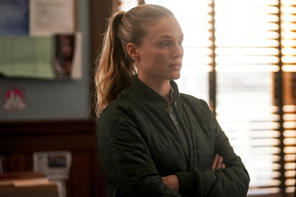 Chicago P.D. - Season 10 Episode 7 - Into the Deep