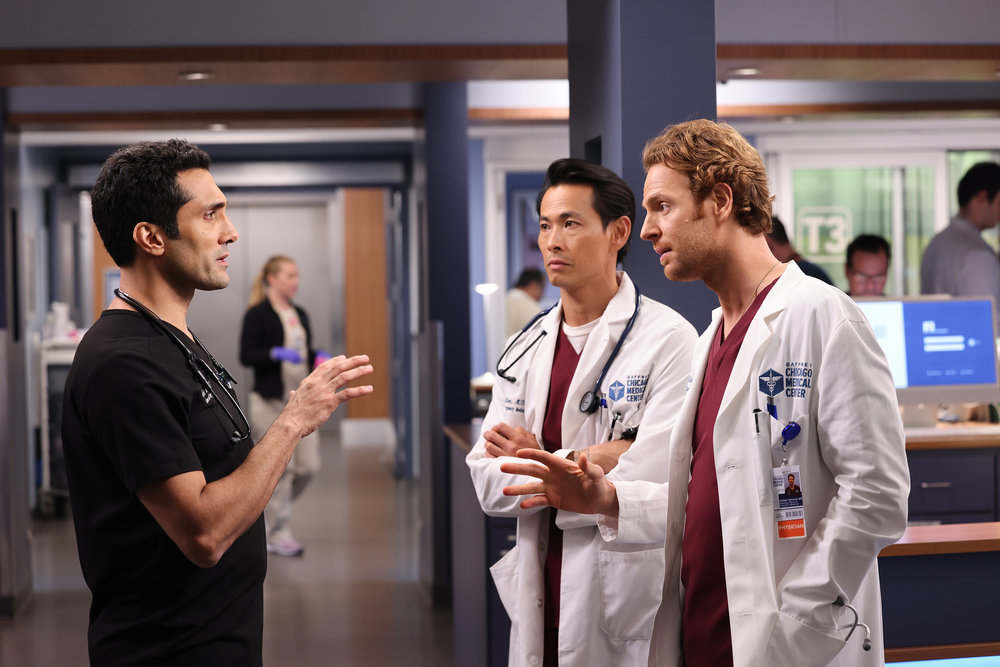 Chicago Med - Season 8 Episode 8 - Everyone's Fighting a Battle You Know Nothing About