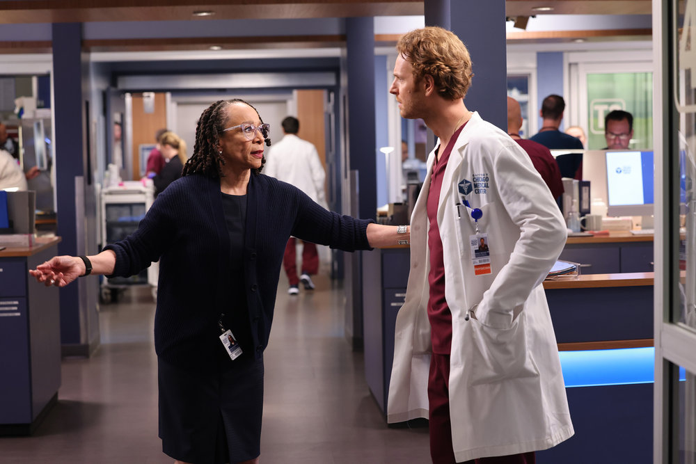 Chicago Med - Season 8 Episode 8 - Everyone's Fighting a Battle You Know Nothing About