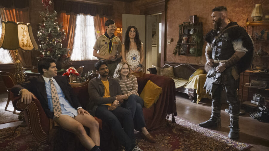 Ghosts Season 1 Episode 9, "The Christmas Spirit: Part One"