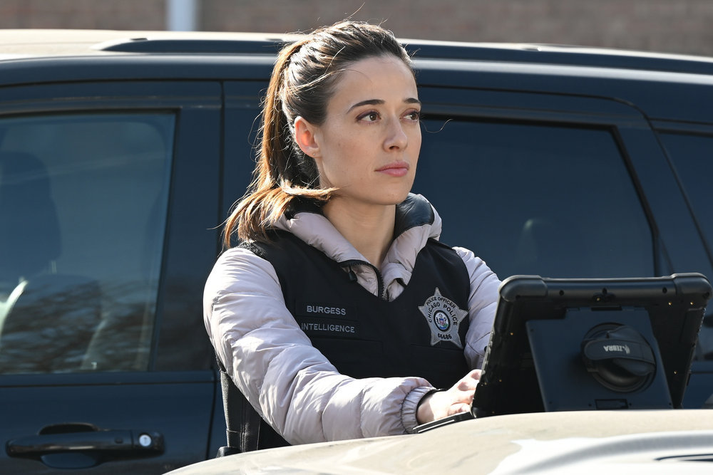 Chicago P.D. - Season 10 Episode 10 - The Job Preview — Chicago P.D. Season 10 Episode 10: This Job