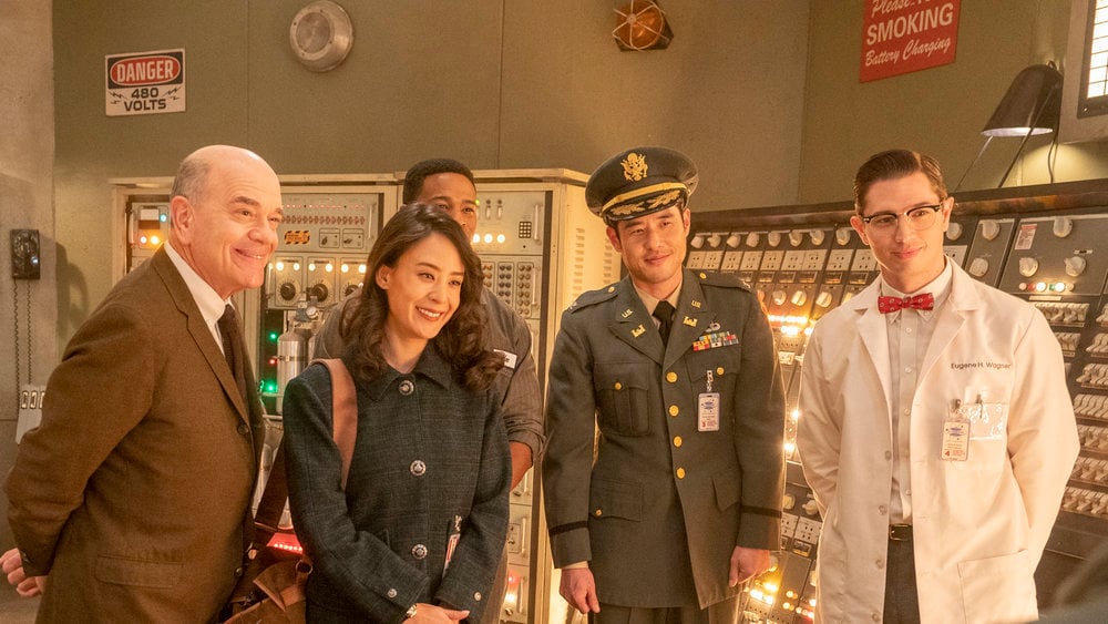 Quantum Leap - Season 1 Episode 11 - Robert Picardo, Highdee Kuan, Mike Wade, Raymond Lee, and Joseph Dinicol