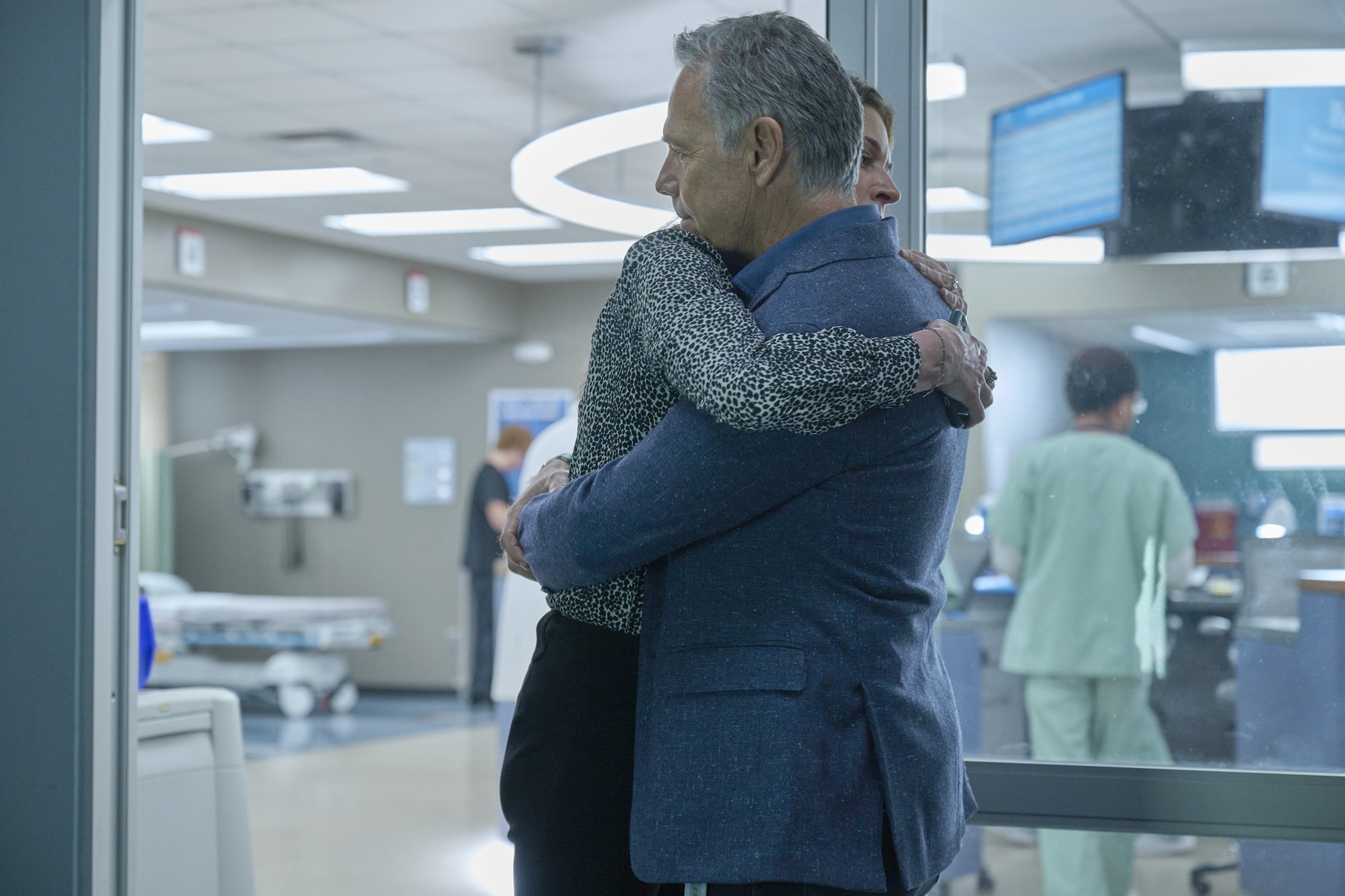 The Resident Season 6 Episode 13 - Jane Leeves and Bruce Greenwood
