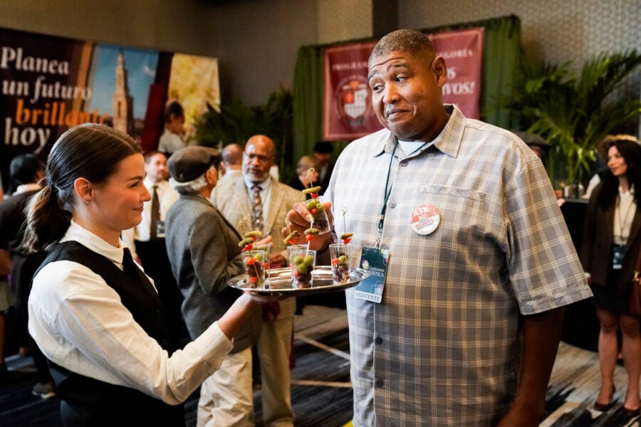 TRUE LIES Season 1 Episode 2, "Public Secrets"