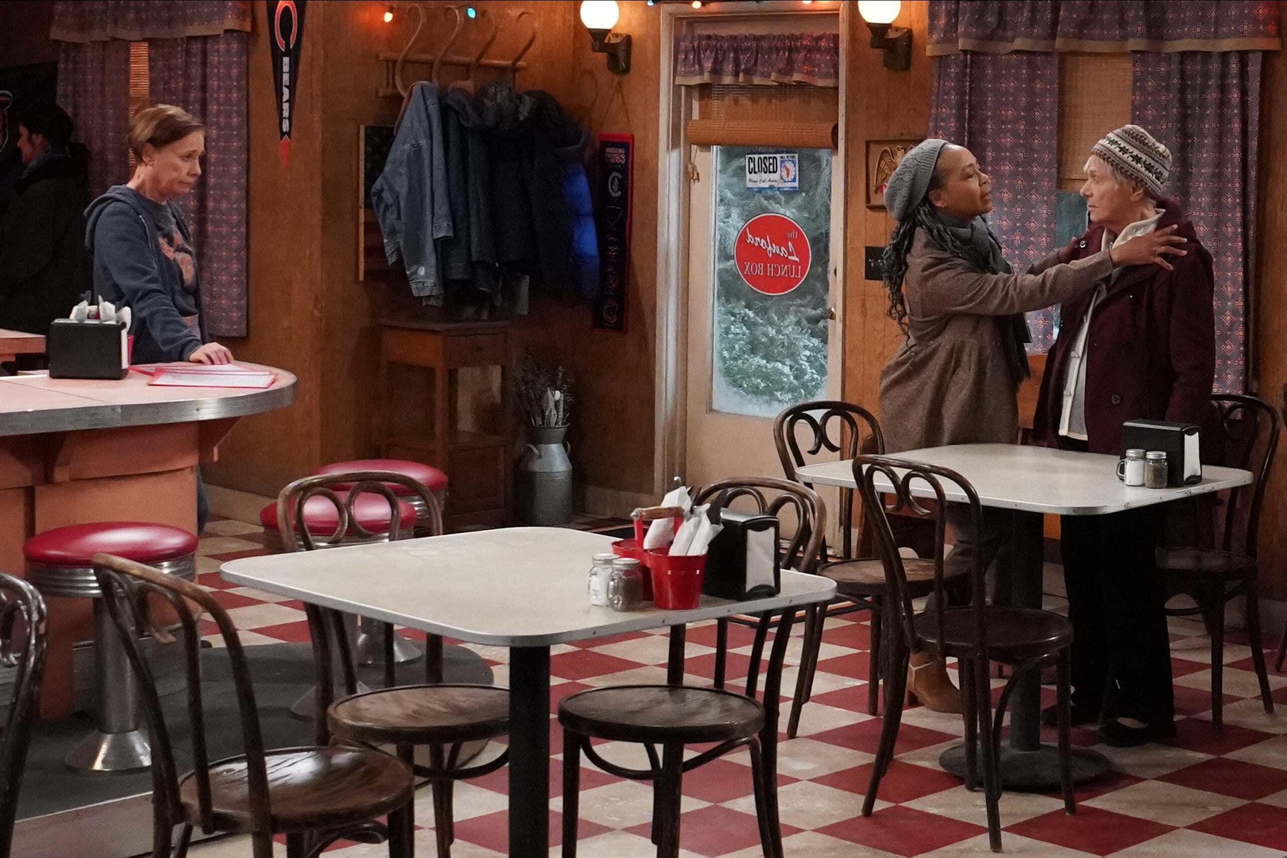 LAURIE METCALF, KAROLE FOREMAN, ESTELLE PARSONS