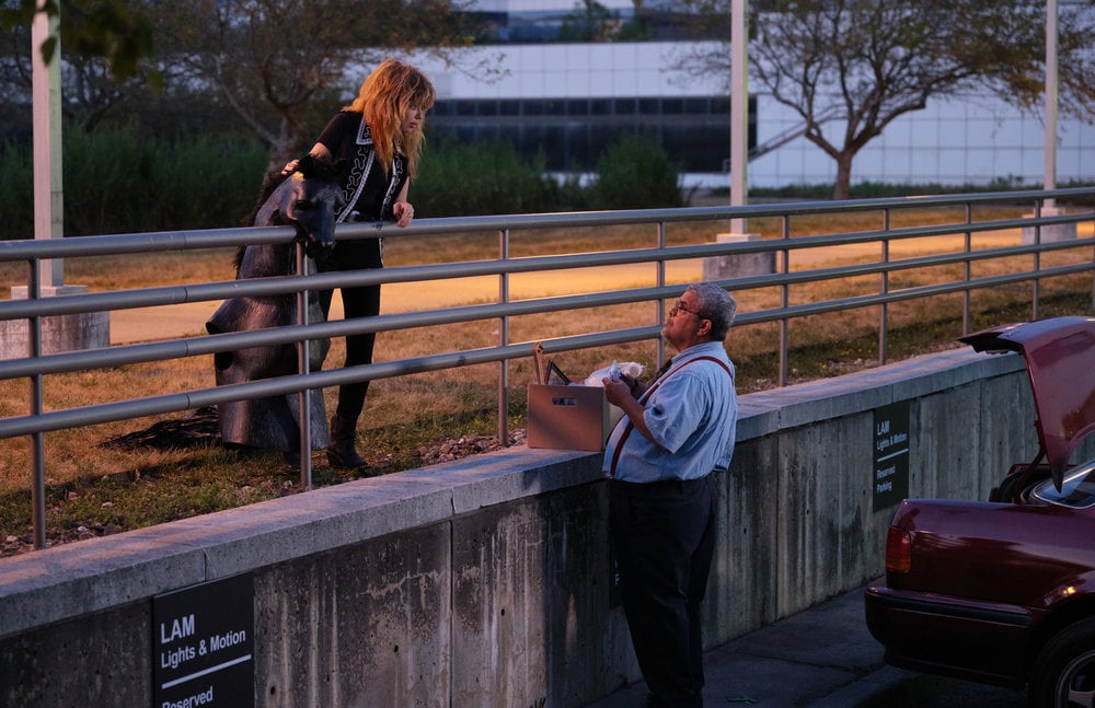 Poker Face - Season 1 episode 8 - Natasha Lyonne and Luis Guzman