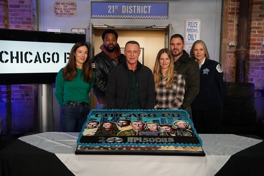CHICAGO P.D. -- "200th Celebration" Chicago P.D. Celebrates 200 Episodes! (Photos)