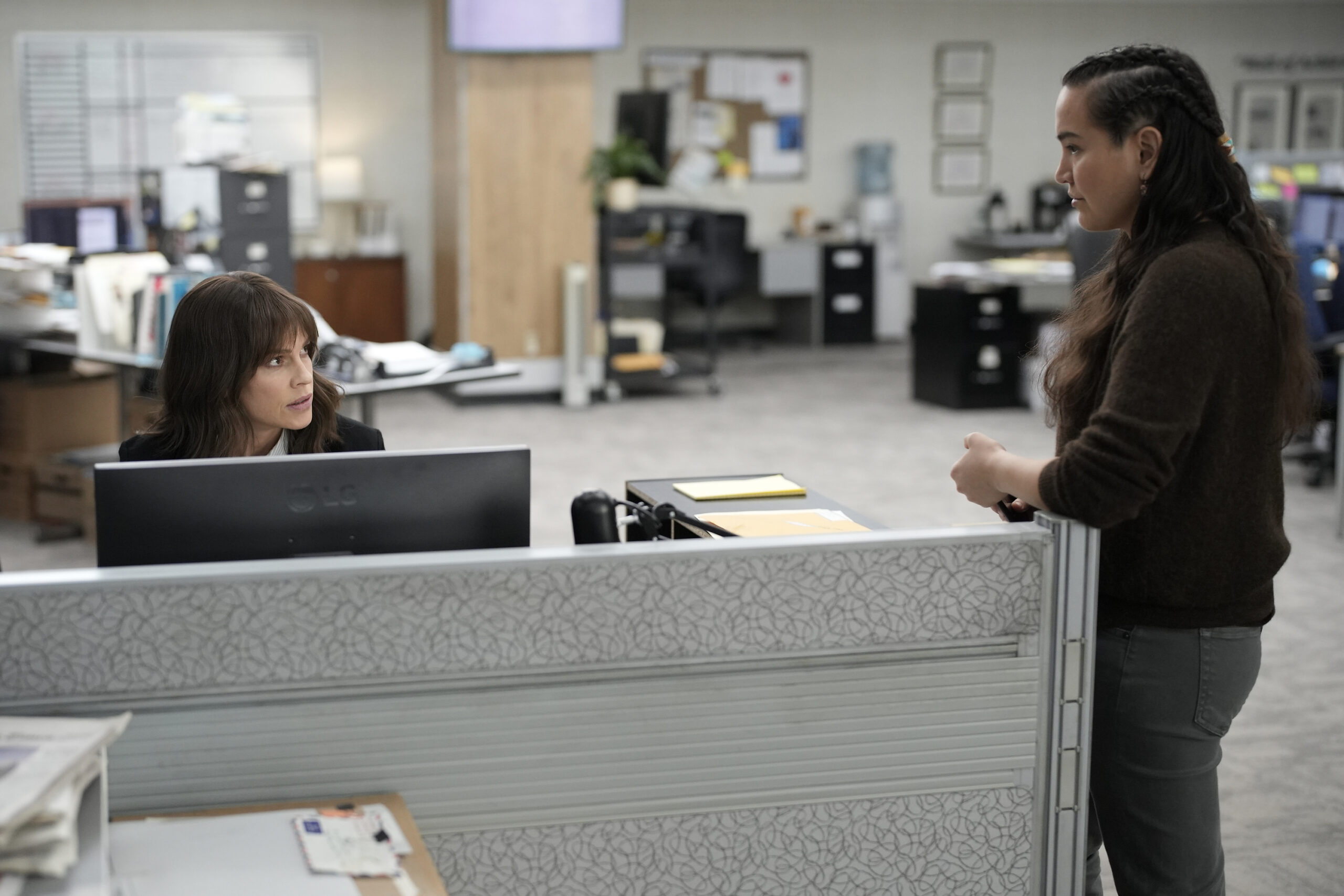 Season 1 Episode 9 - HILARY SWANK, GRACE DOVE | Tell-Tale TV Season 1 Episode 9 - HILARY SWANK, GRACE DOVE