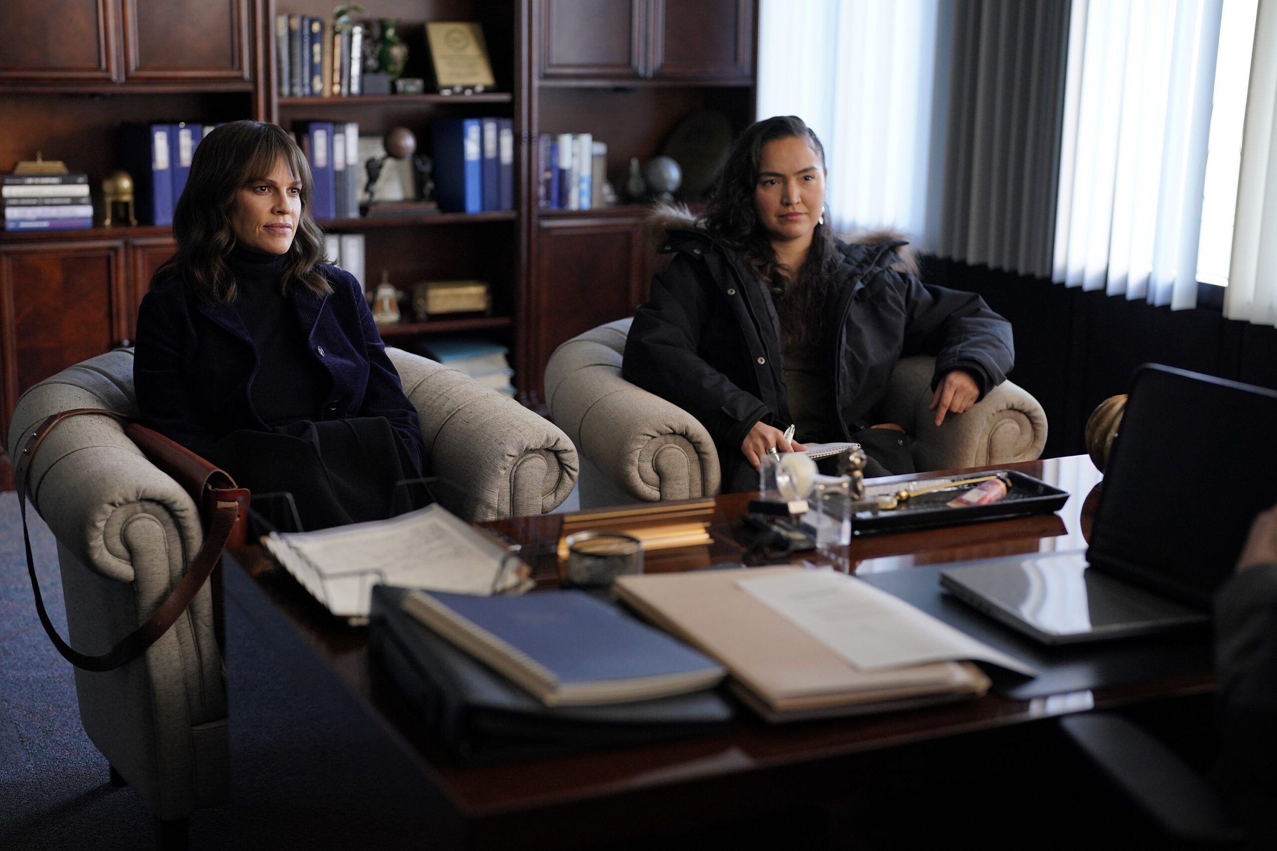 Alaska Daily Season 1 Episode 11 - HILARY SWANK, GRACE DOVE | Tell-Tale TV Alaska Daily Season 1 Episode 11 - HILARY SWANK, GRACE DOVE
