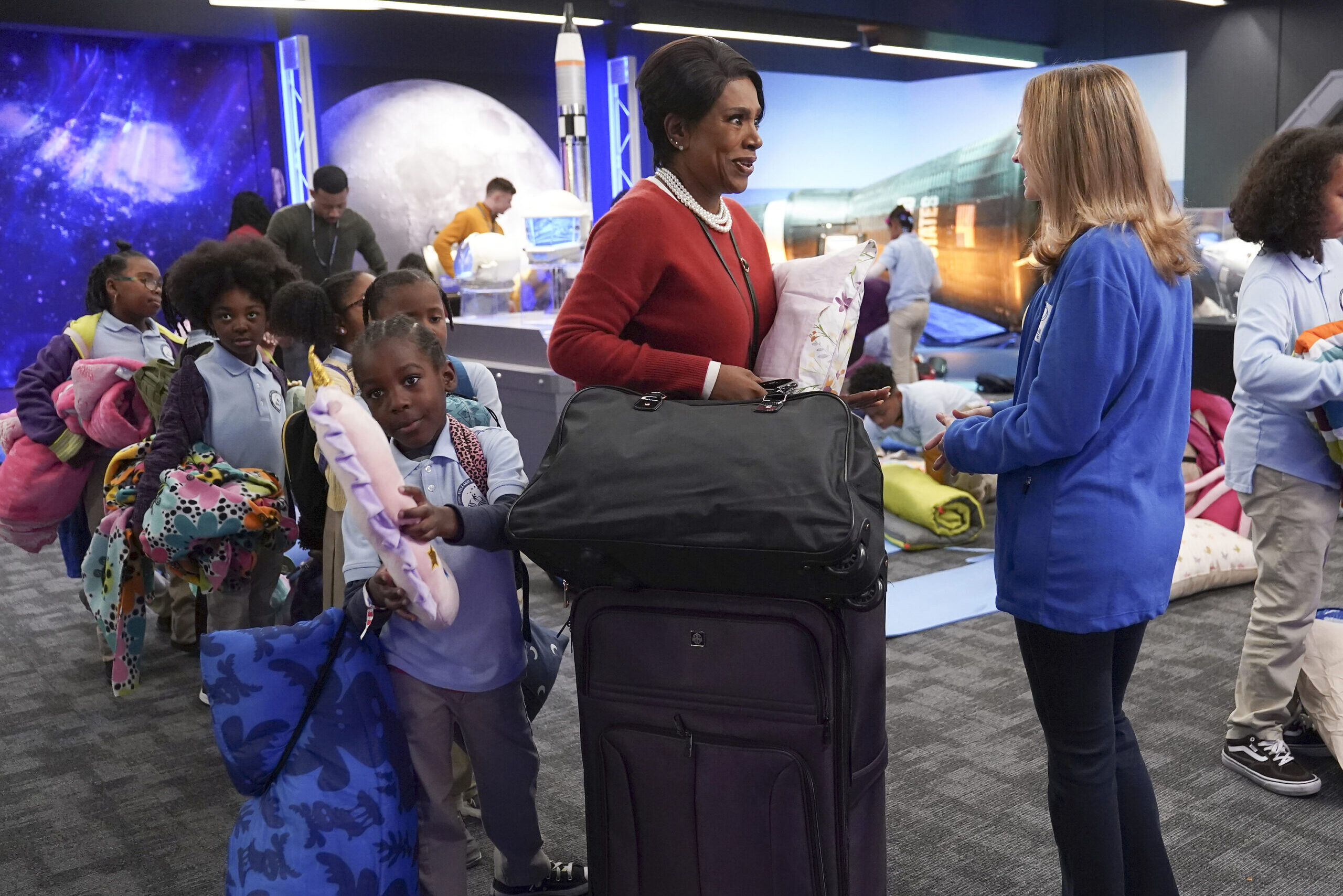 Abbott Elementary Season 2 Episode 22 - SHERYL LEE RALPH, HILLARY ANNE MATTHEWS