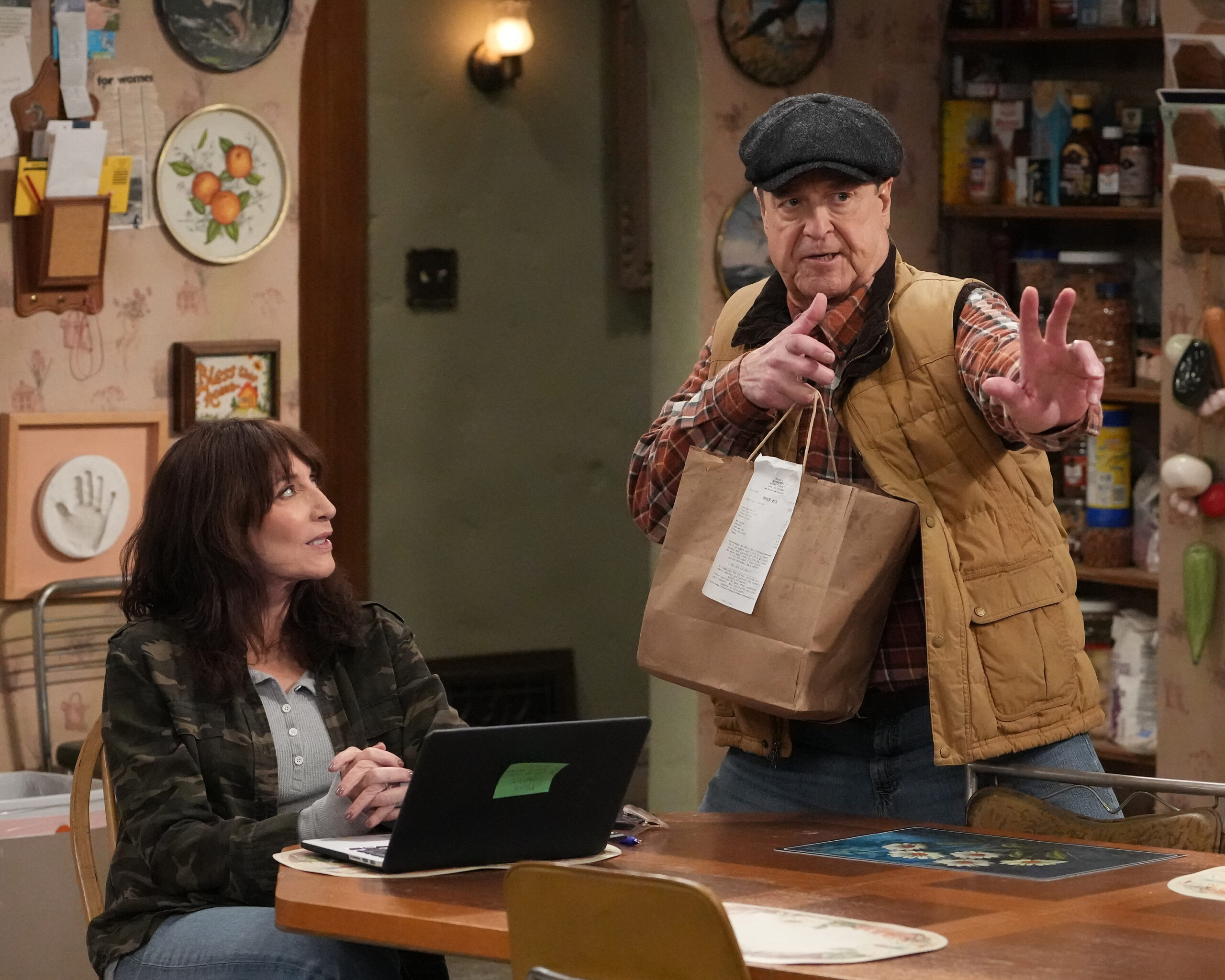 KATEY SAGAL, JOHN GOODMAN | Tell-Tale TV KATEY SAGAL, JOHN GOODMAN