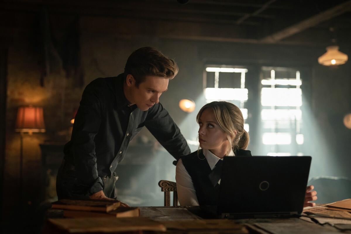 Gotham Knights Season 1 Episode 4 Of Butchers and Betrayals