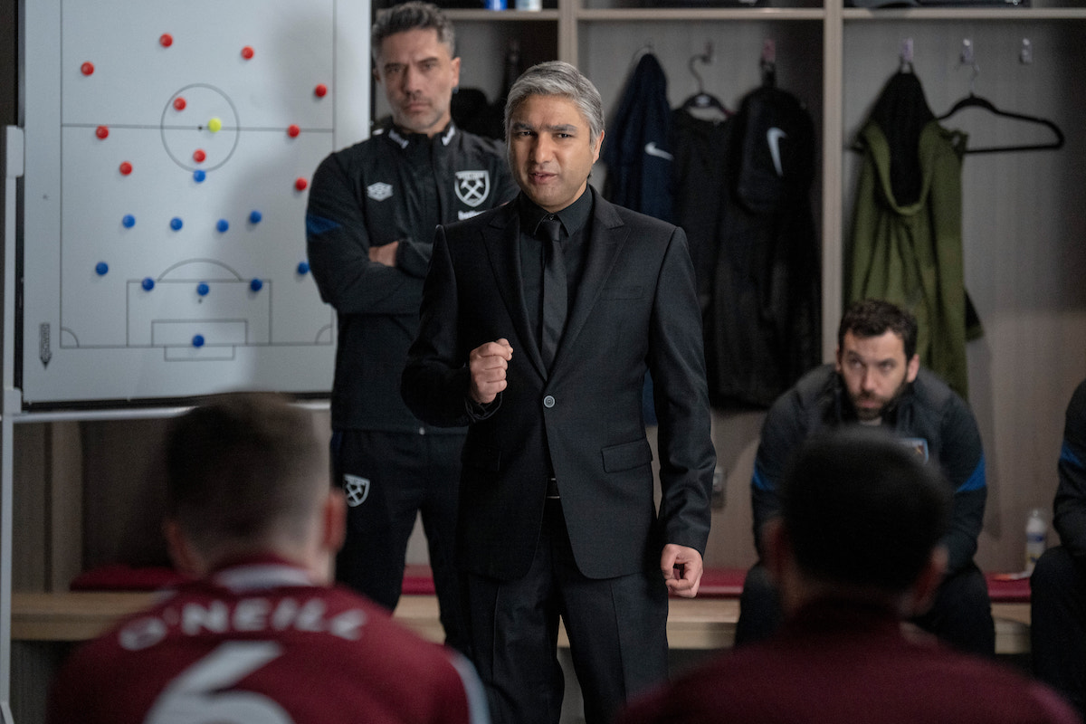 Ted_Lasso_Photo_030405