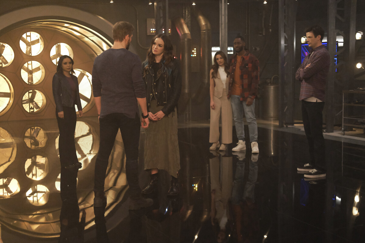 The Flash Season 9 Epiosde 13 A New World, Part Four | Tell-Tale TV The Flash Season 9 Epiosde 13 A New World, Part Four