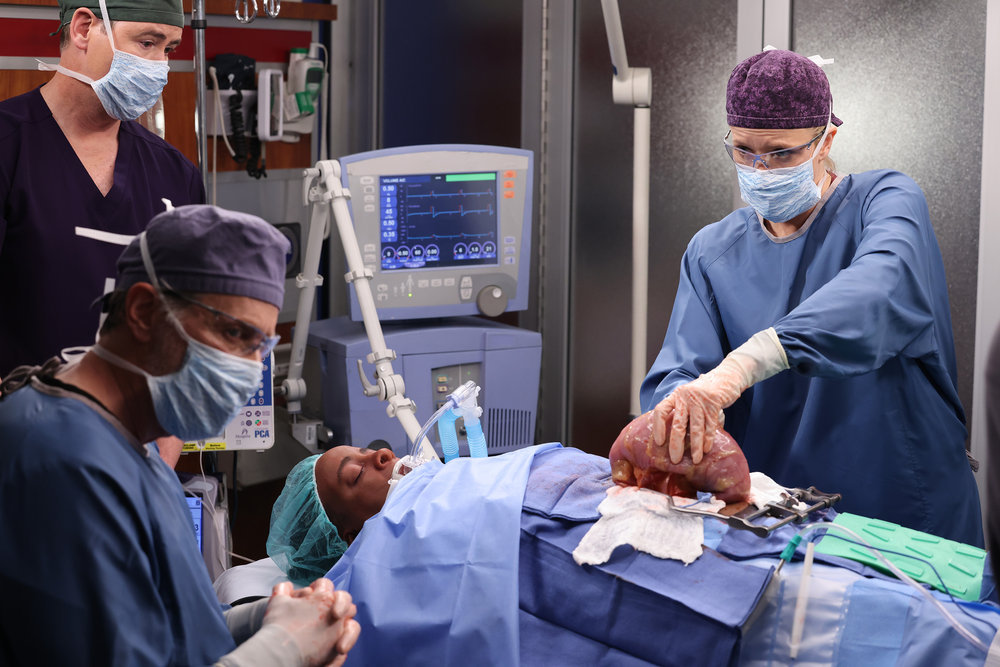 Chicago Med - Season 8 Episode 22 | Tell-Tale TV Chicago Med - Season 8 Episode 22