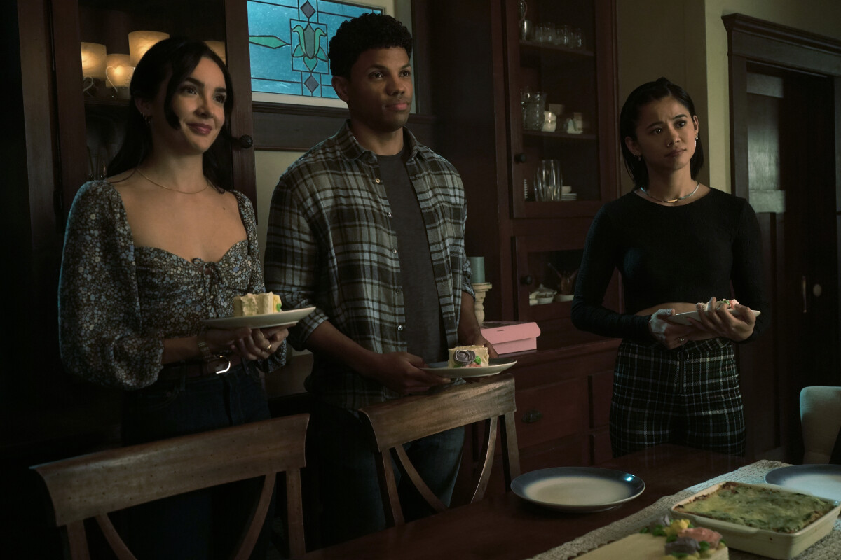 Nancy Drew Season 4 Episode 8 The Crooked Bannister | Tell-Tale TV Nancy Drew Season 4 Episode 8 The Crooked Bannister