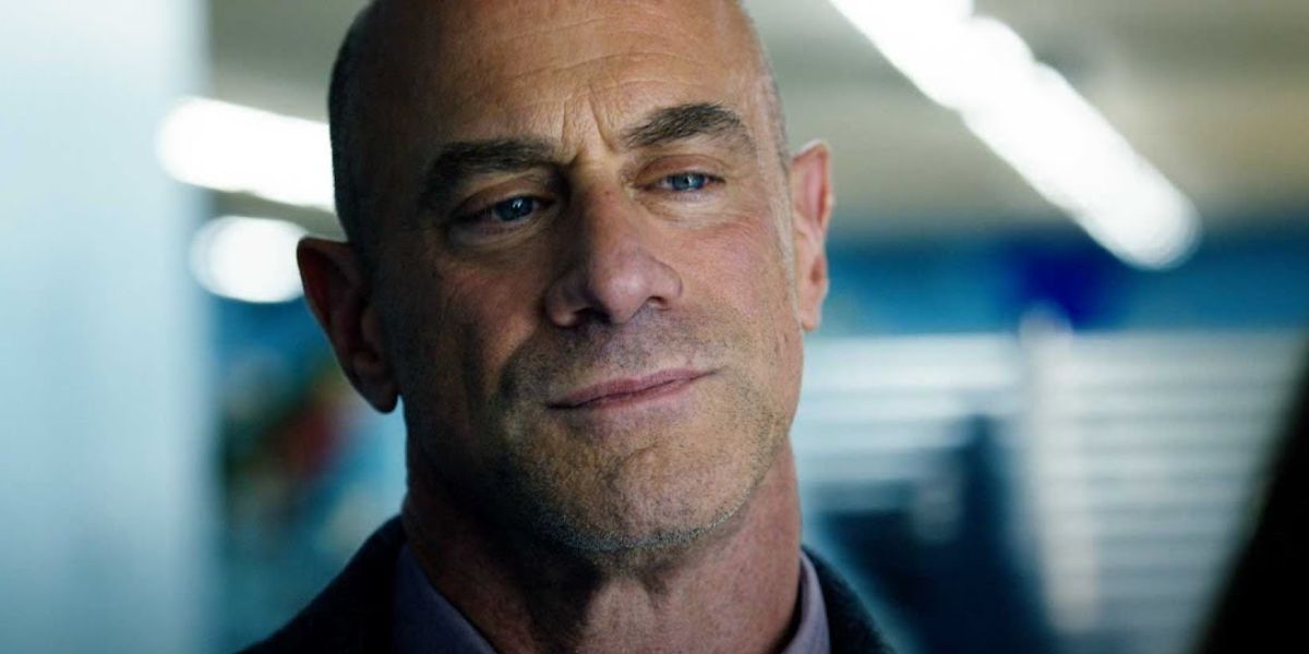 Elliot Stabler | Tell-Tale TV Close up of Elliot Stabler's face.