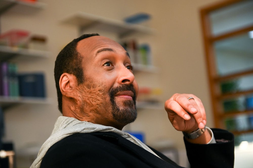 Still from The Irrational Season 1 Episode 2. Pictured: Jesse L. Martin as Alec Mercer
