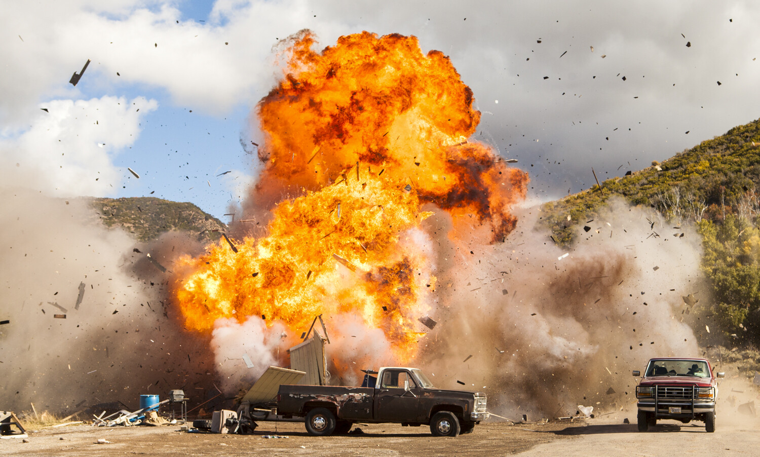 Yellowstone Season 1 Episode 2, Kill the Messenger | Tell-Tale TV Yellowstone Season 1 Episode 2, Kill the Messenger