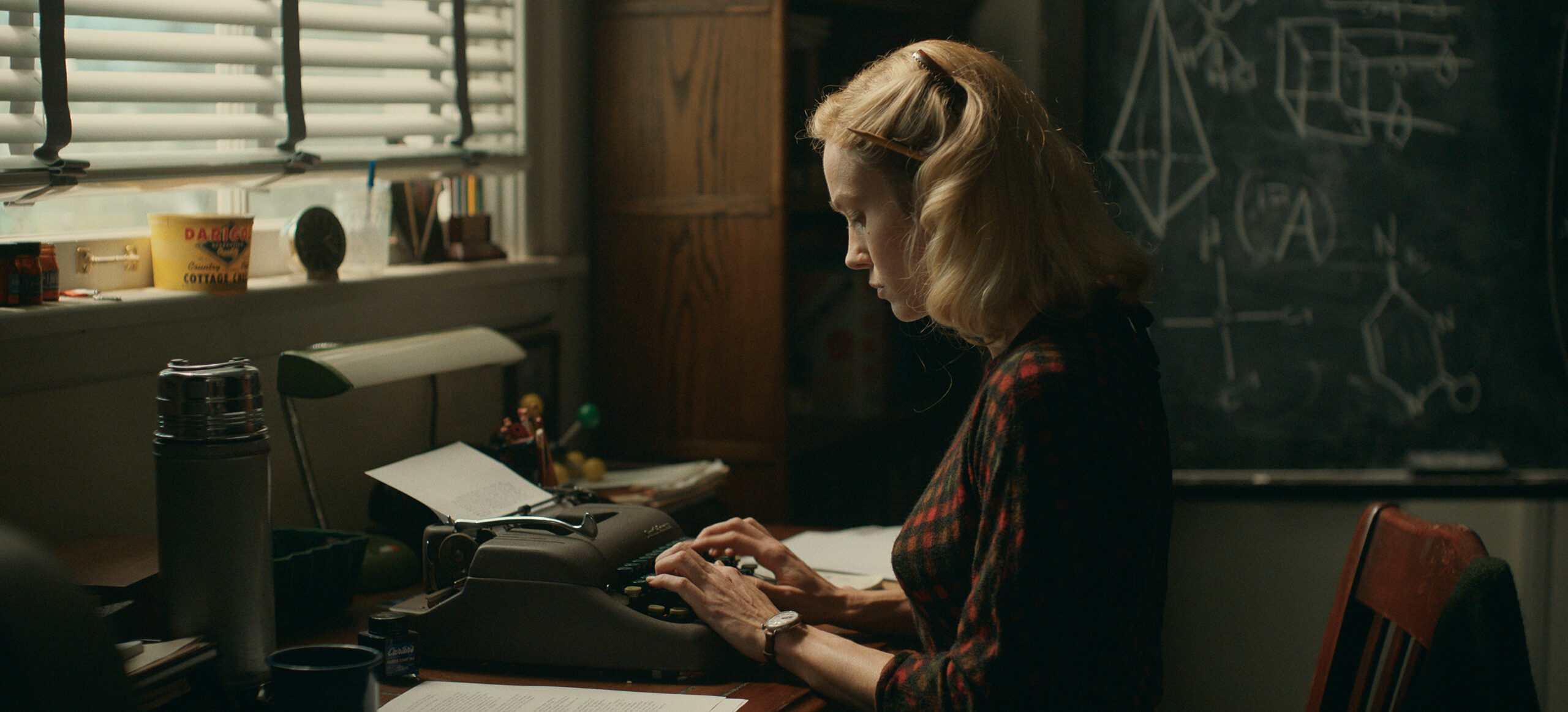 Lessons in Chemistry Episode 2