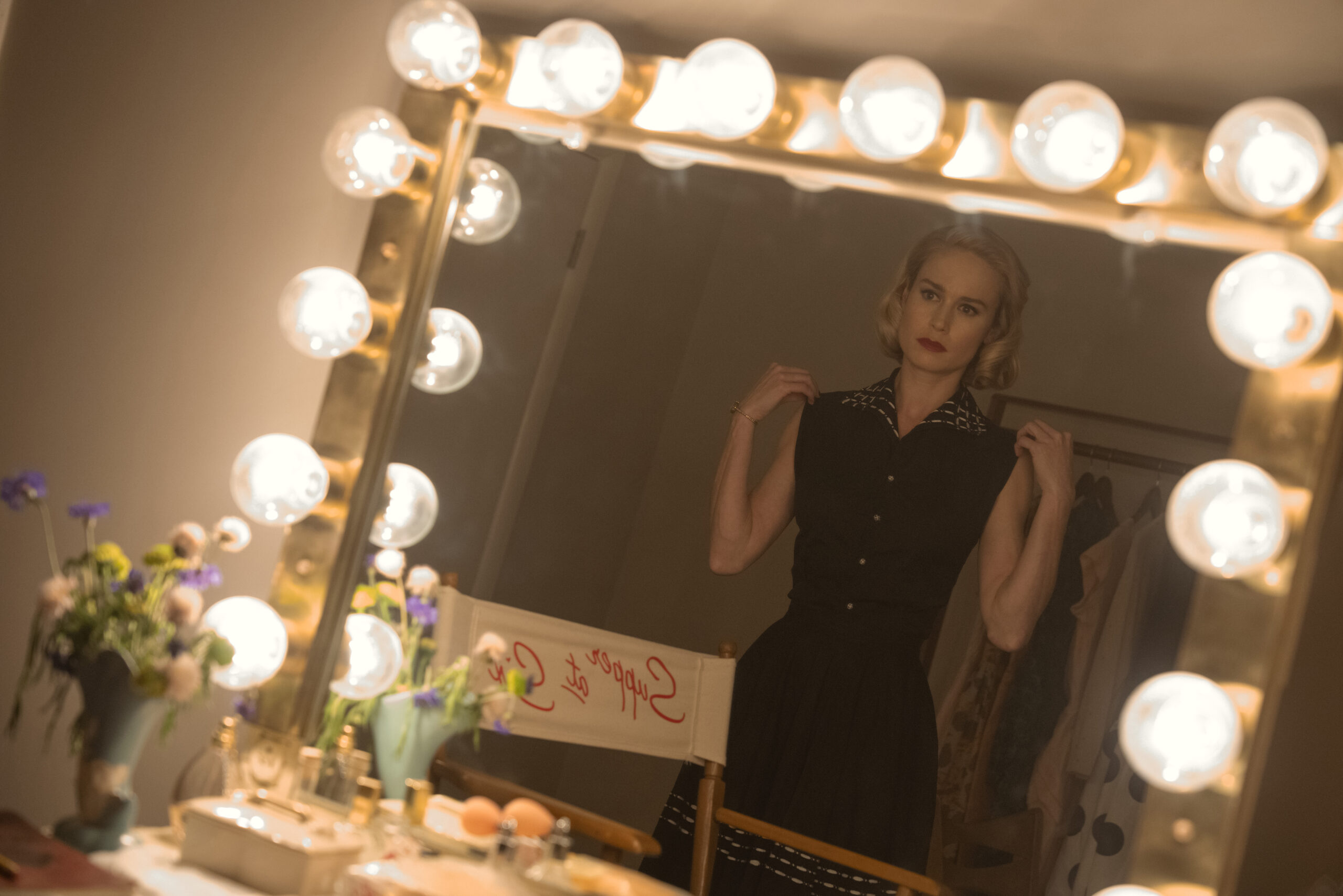 Lessons in Chemistry Season 1 Episode 5, "CH₃COOH" | Tell-Tale TV Lessons in Chemistry Season 1 Episode 5, "CH₃COOH"