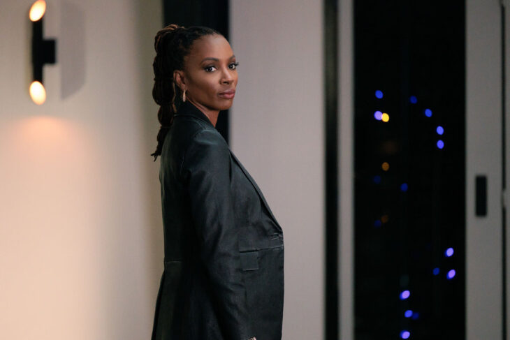 Still from Found Season 1 Episode 3 of Shanola Hampton as Gabi Mosely.