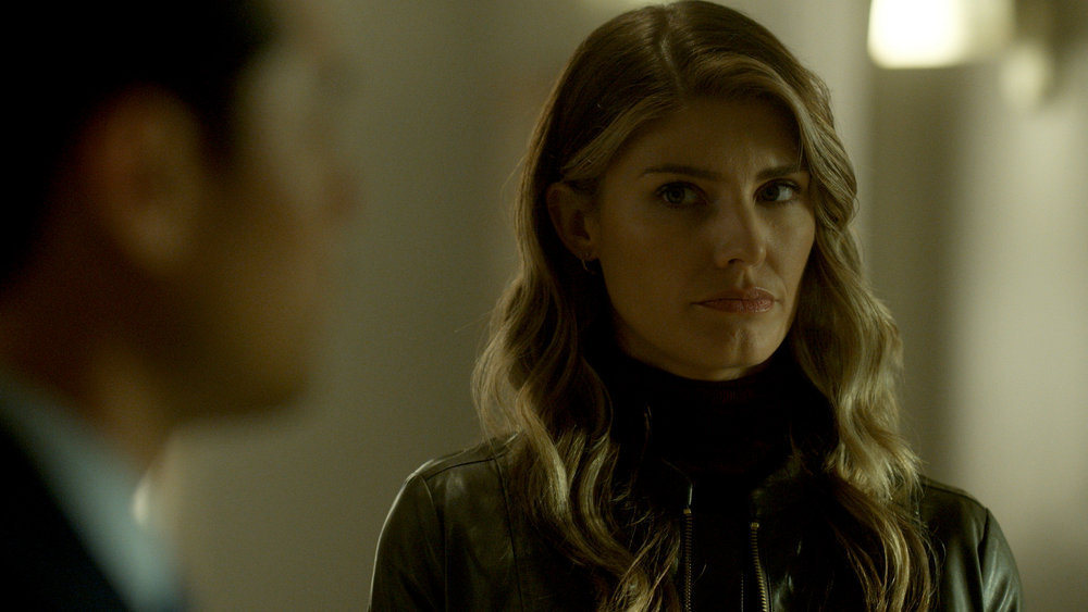 Still from Quantum Leap Season 2 Episode 3 of Caitlin Bassett as Addison.