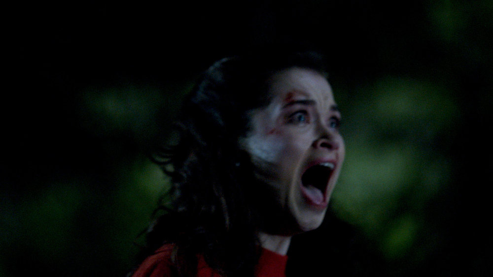 Still from Quantum Leap Season 2 Episode 3 of Ashlee Grubbs as Melanie.