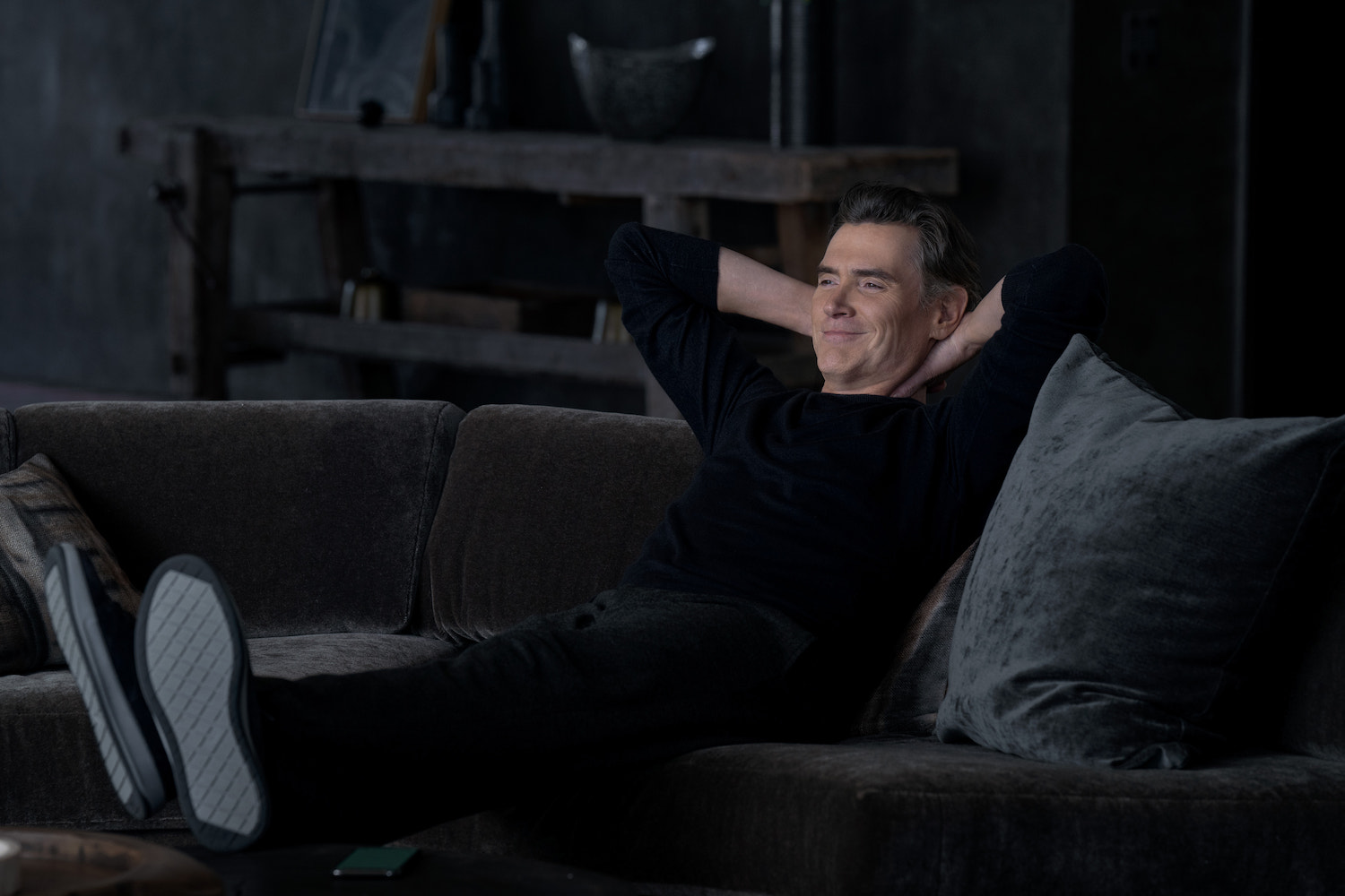 Billy Crudup in The Morning Show Season 3 Episode 5 | Tell-Tale TV Billy Crudup in The Morning Show Season 3 Episode 5