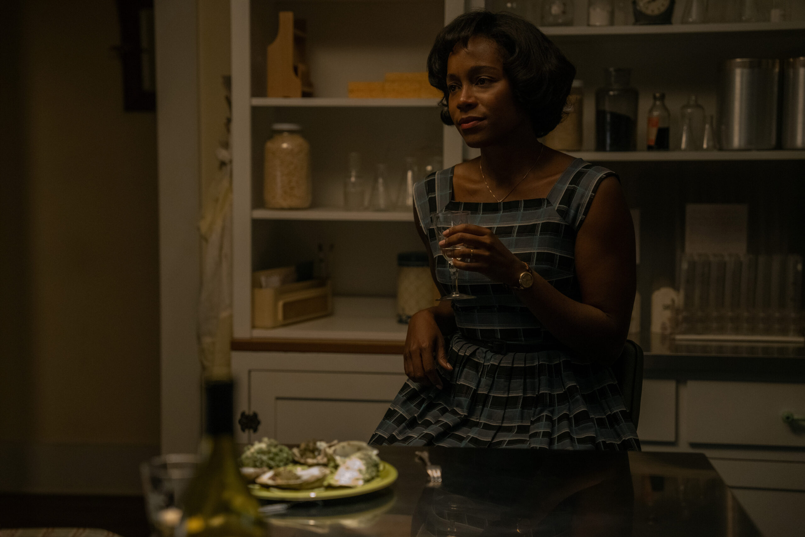 Lessons in Chemistry Season 1 Episode 6, "Poirot"