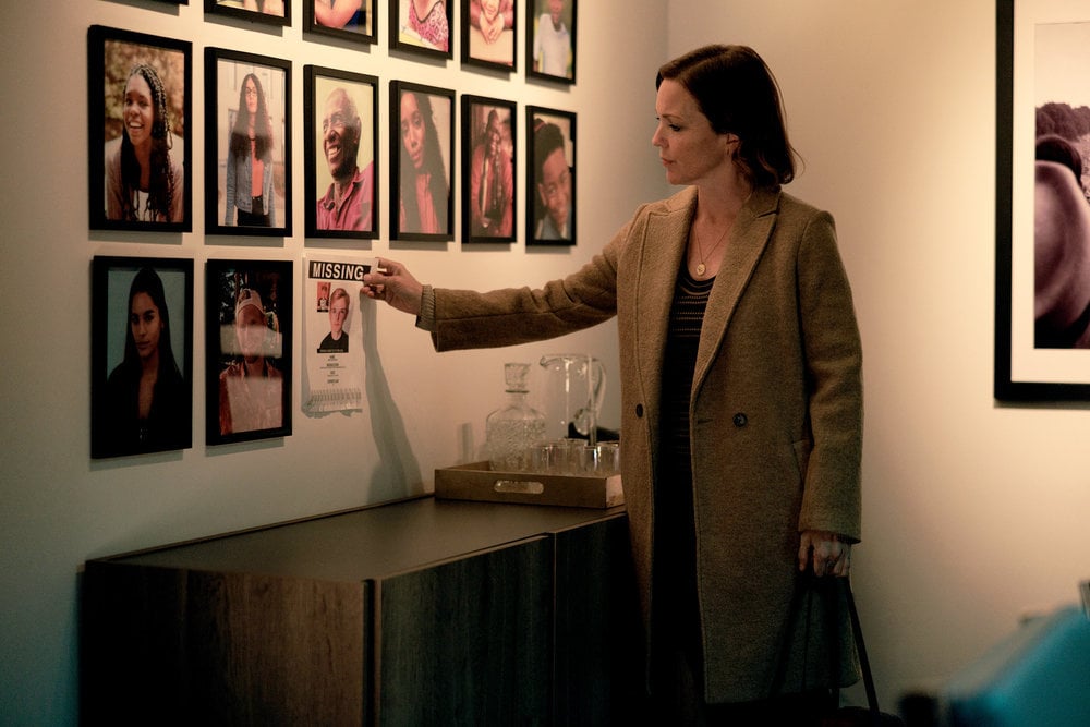 Still from Found Season 1 Episode 6 of Kelli Williams as Margaret Reed.