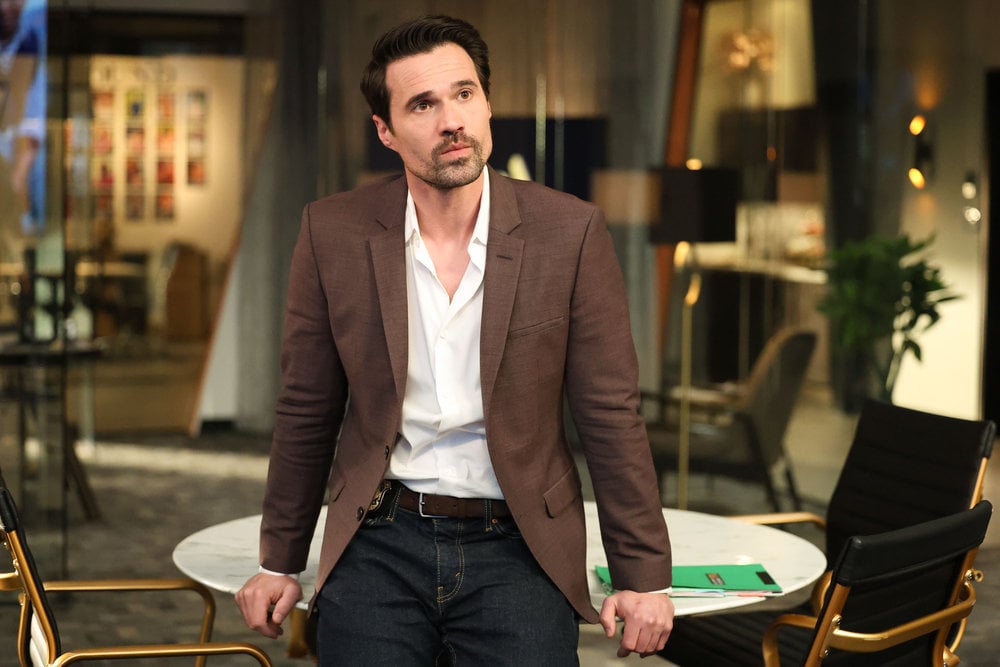 Still from Found Season 1 Episode 11 of Brett Dalton as Detective Mark Trent.