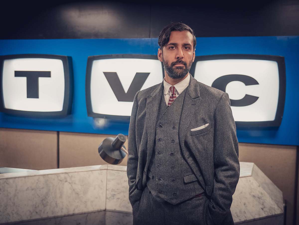 Funny Woman Season 1 Episode 2