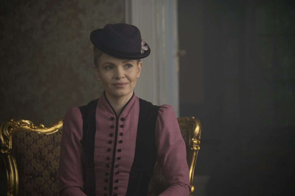 Miss Scarlet and The Duke Season 4 Episode 4 | Tell-Tale TV Miss Scarlet and The Duke Season 4 Episode 4